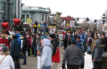 Mardi-Gras-Breckenridge-Parade.jpg